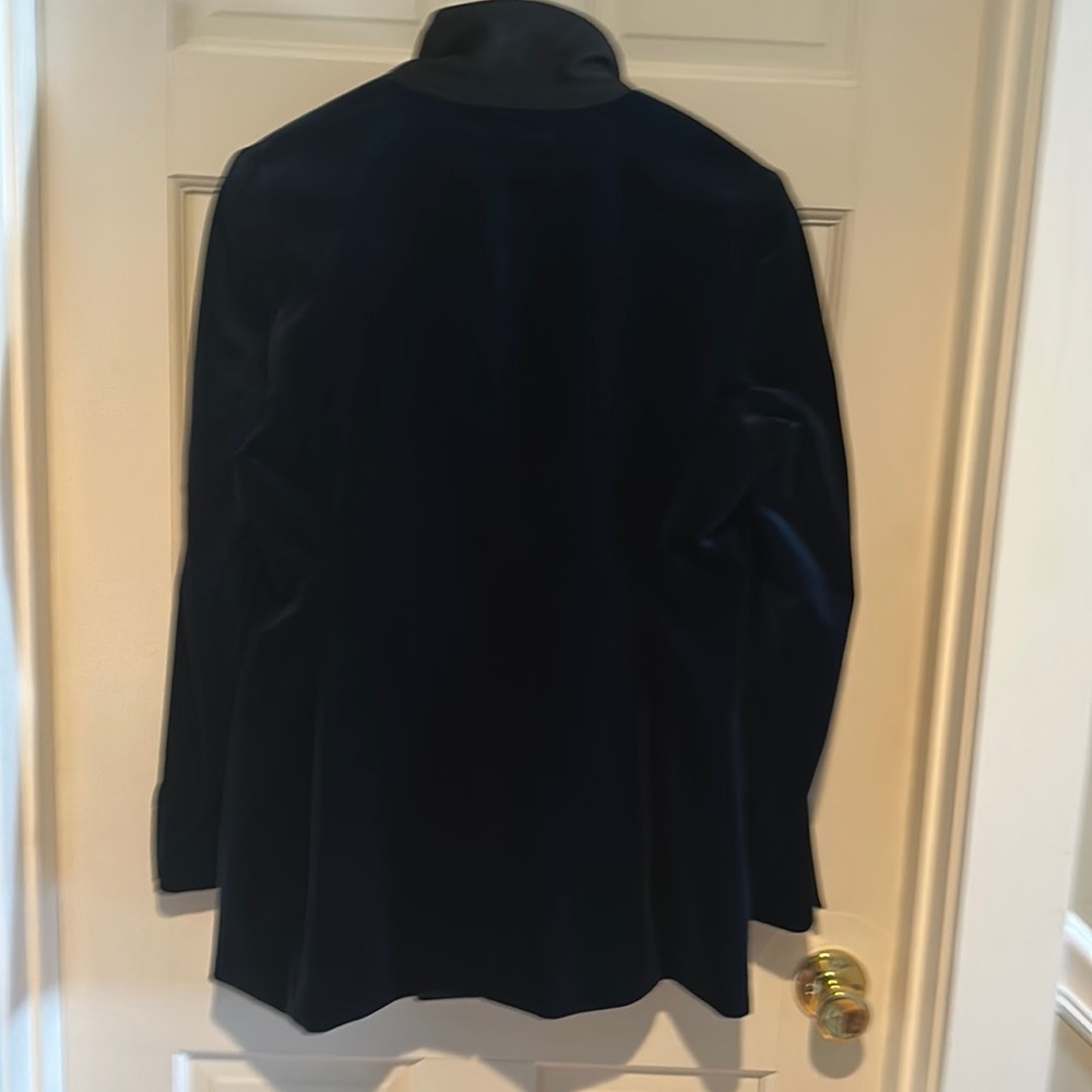 Theory NWT double breasted blue velvet blazer.  Tag reads Deep Teal 
Size 12